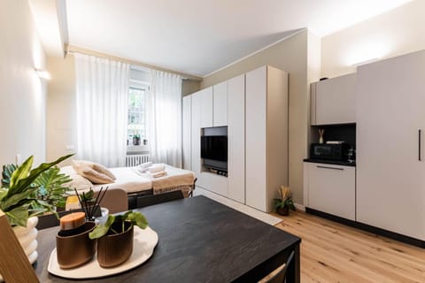 Communal lounge/ TV room, Living room, Seating area