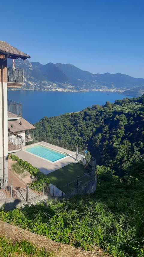 Il Giardino vista lago Apartment in Province of Brescia
