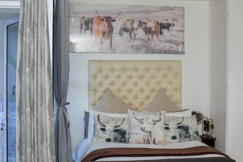 Cascades apartments Bed and Breakfast in Cape Town