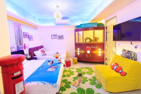 Photo of the whole room