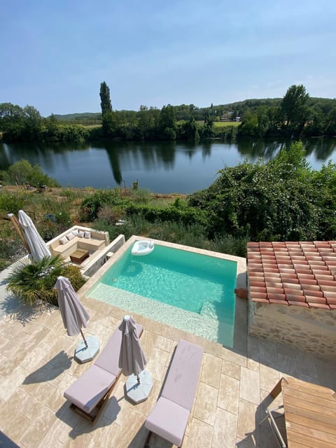 Pool view, Swimming pool