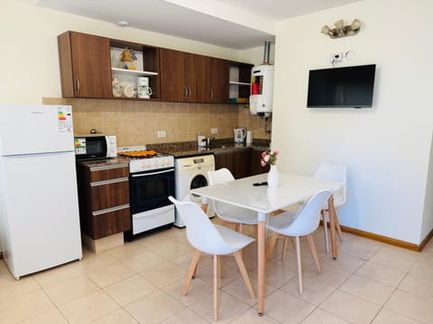 TV and multimedia, Kitchen or kitchenette, Seating area, Dining area, heating, microwave, oven, stove, washing machine