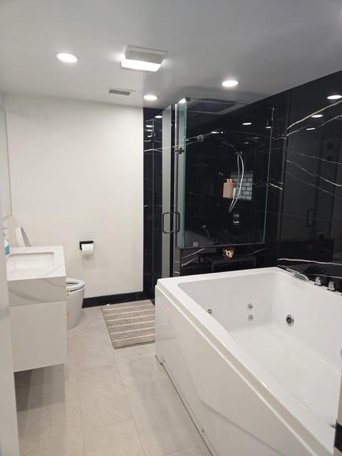 Soft elegance, modern guest house Apartment in Alhambra