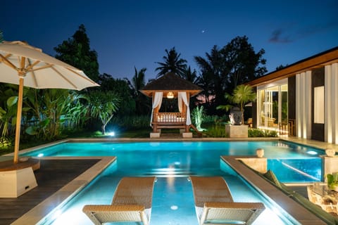 Garden, Pool view, Swimming pool