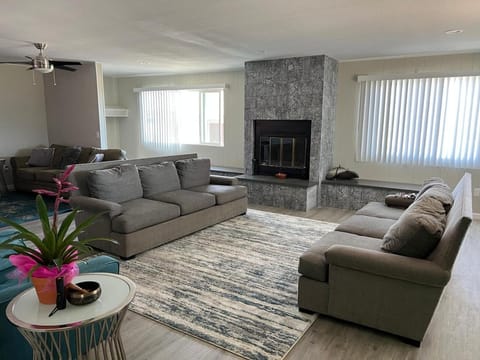 Ranch Property on 2 acres! House in Desert Hot Springs