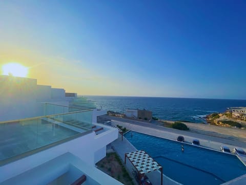 Balcony/Terrace, Swimming pool