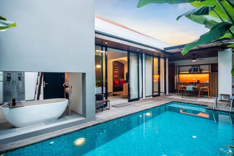 Property building, Swimming pool
