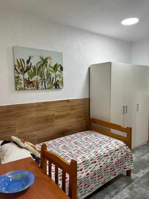 Property building, Bed, wardrobe