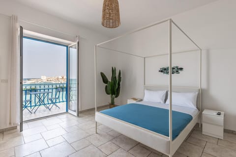The Window On The Sea Apartment in Bari