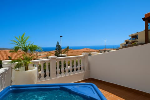 Day, View (from property/room), Sea view, sunbed