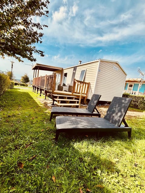 Bungalow tout confort 8 pers Campground/
RV Resort in Normandy