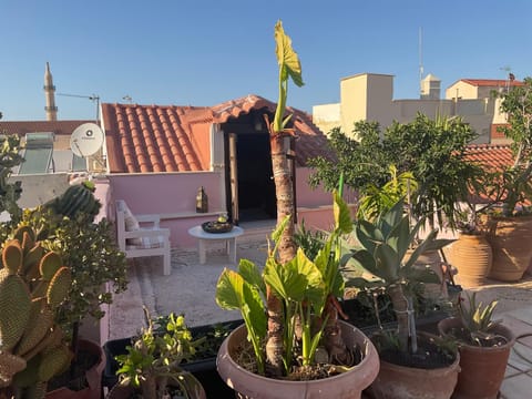 Happy Place Apartment in Rethymno