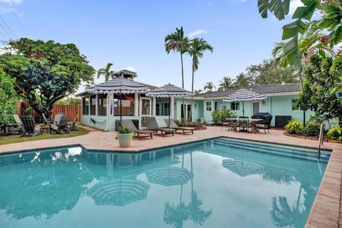 Pool view, Swimming pool