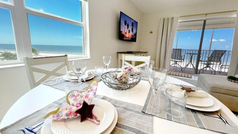 Vacation Villas #631 House in Estero Island