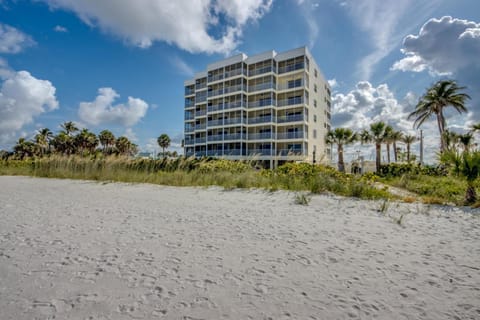 Vacation Villas #335 House in Estero Island