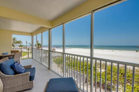 Vacation Villas #233 House in Estero Island