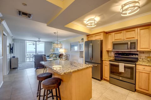 Beach Villas #403 House in Estero Island