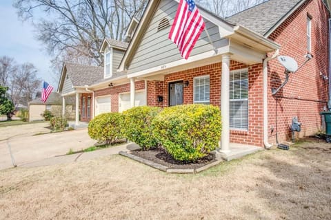 Property building, Spring, Day