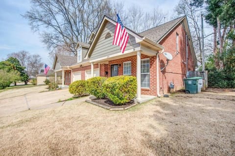 Property building, Spring, Day