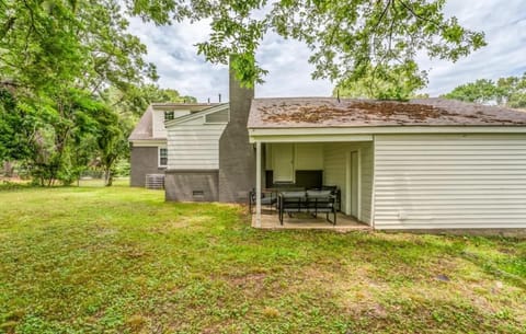 Property building, Day