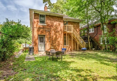 Property building, Day