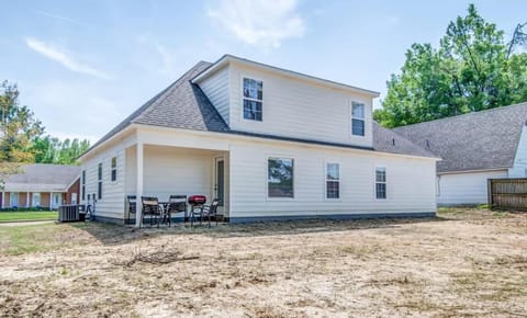 Property building, Day