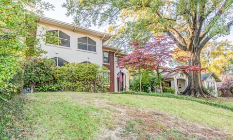 Property building, Day, Natural landscape