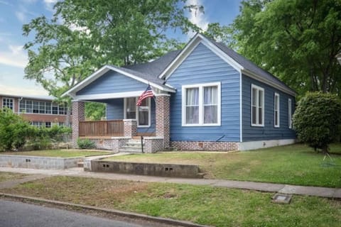 Property building, Day