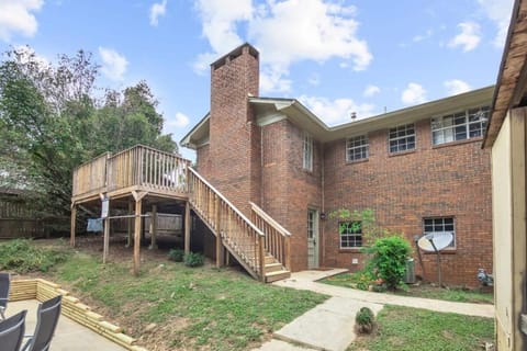 Property building, Day