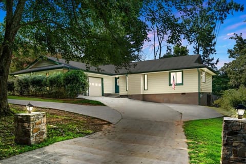 Property building, Garden view