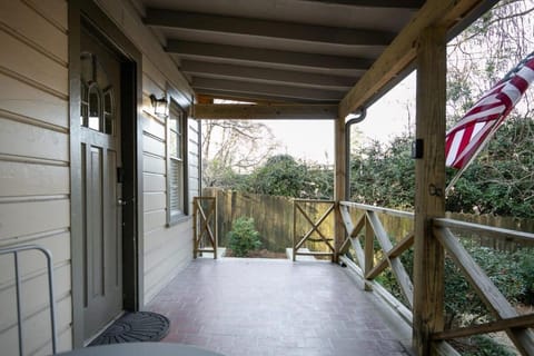 Facade/entrance, Day