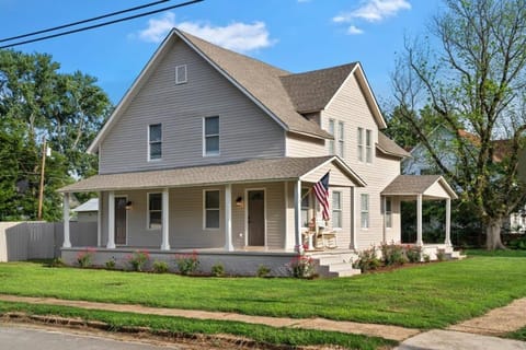 Property building, Spring, Day