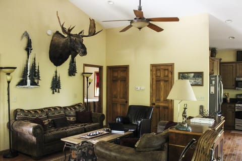 Eagle Rock House in Beech Mountain