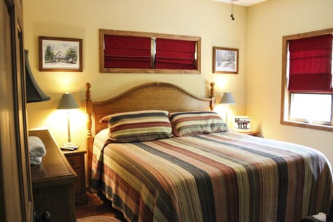 Eagle Rock House in Beech Mountain