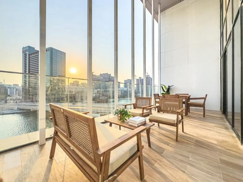 3BDR Duplex - 5 min walk from Cleveland, ADGM & Galleria Mall - Maryah Island & ADGM - Huge Balcony - Full Canal & City Views - Perfect for Families & Groups Apartment in Abu Dhabi