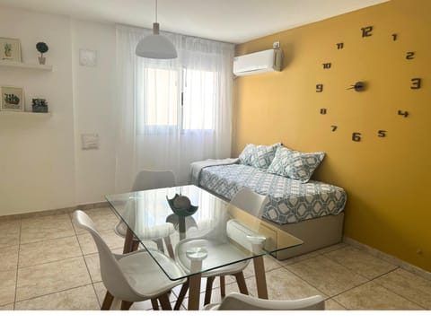 Bed, Living room, Dining area, air conditioner