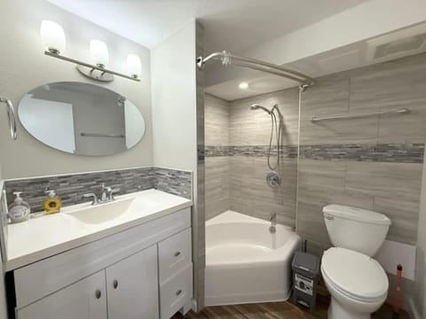 Brand New Waikiki 2BD 2BA Ocean City View, Tax included Apartment in McCully-Moiliili