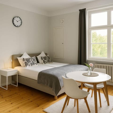 Bed, Bedroom