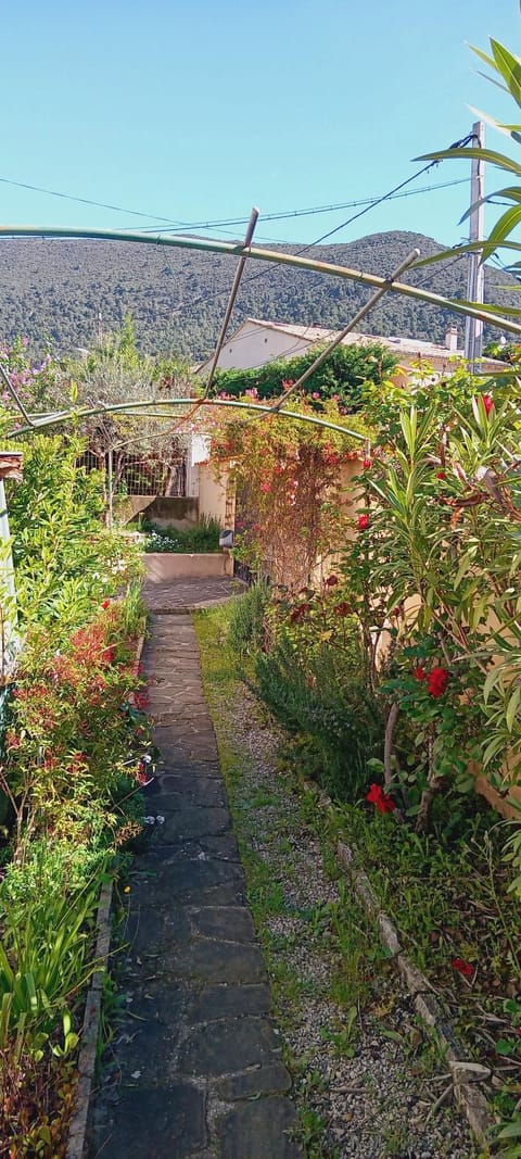 Sweet villa view 26 Apartment in Provence-Alpes-Côte d'Azur