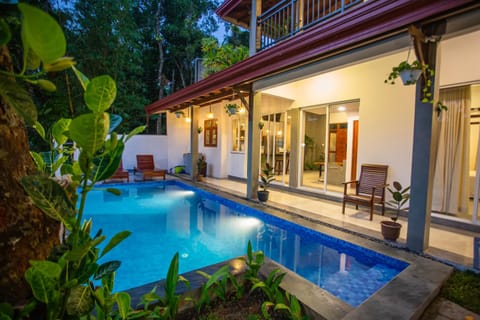 Property building, Garden, Pool view, Swimming pool