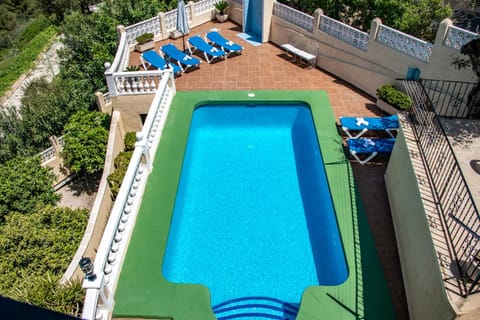 Pool view, sunbed