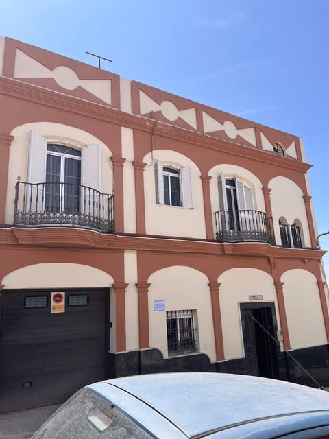 Property building, Day