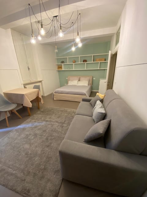 Living room, Photo of the whole room