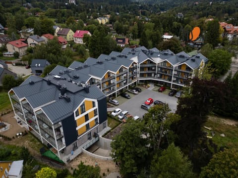 Property building, Bird's eye view, Location