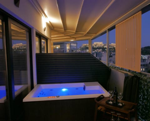 JKB Panoramic Suites Apartment in Athens