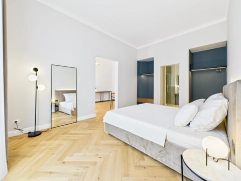 Bed, Photo of the whole room, Bedroom, wardrobe