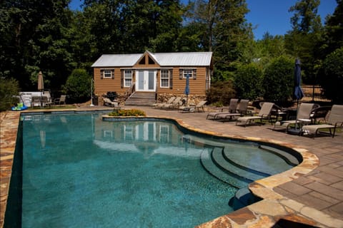 Pool view, Swimming pool
