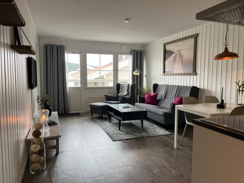 View (from property/room), Balcony/Terrace, Living room, kitchen