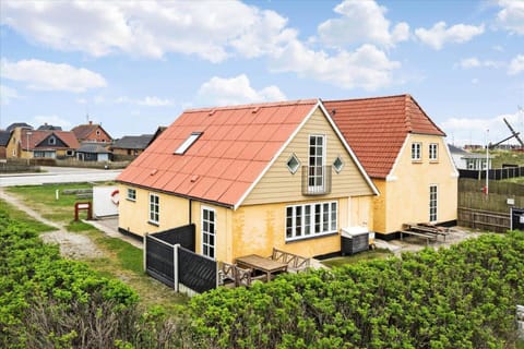 70282-Ulfborg-Kirkevej-2-A House in Thorsminde