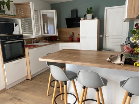 Grande maison avec jardin bayeux House in Bayeux